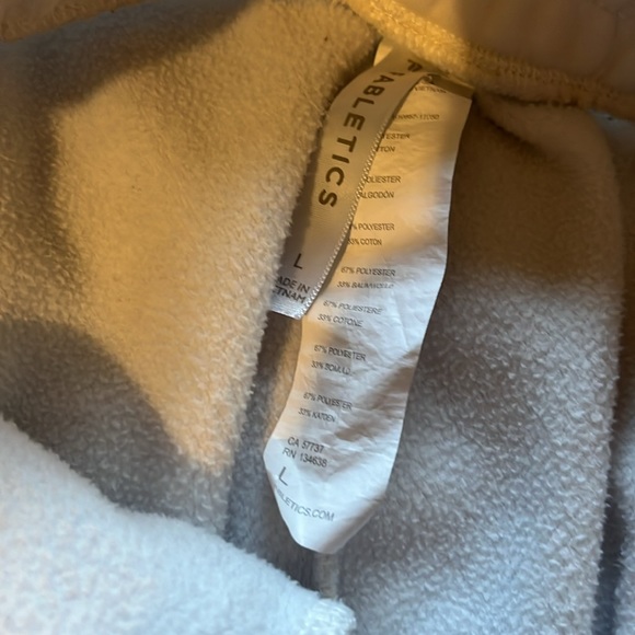 Fabletics joggers! - Picture 3 of 3